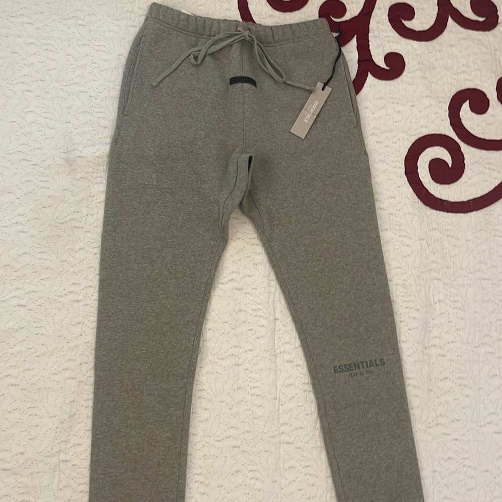 Essentials Fear of God jogger pants size S